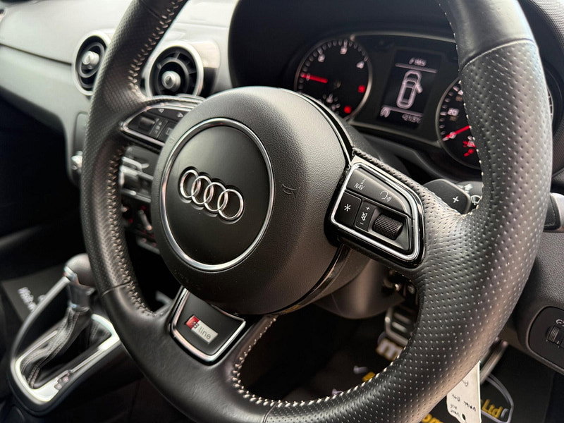 Audi A1 1.6 TDI S line Sportback S Tronic Euro 6 (s/s) 5dr