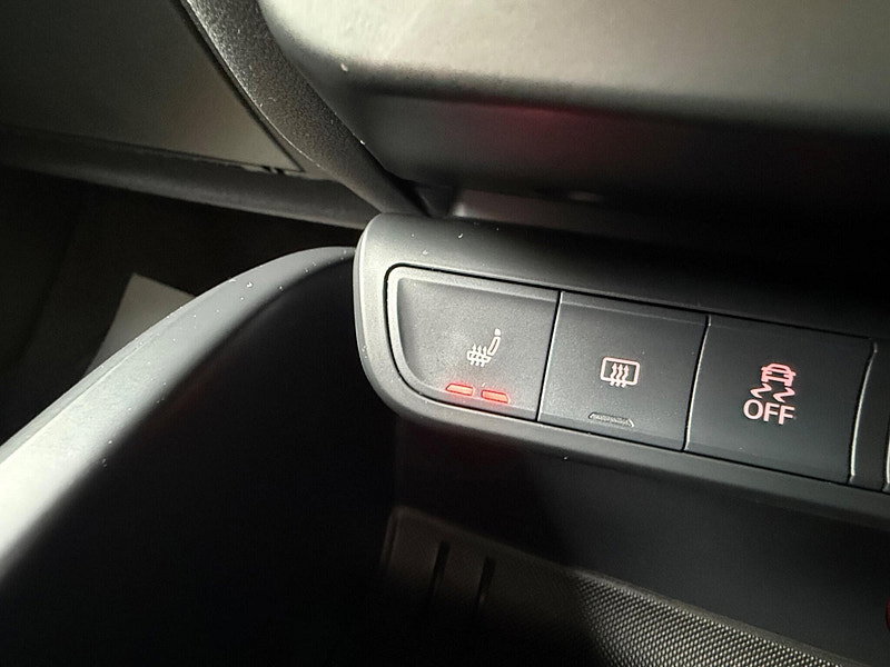 Audi A1 1.6 TDI S line Sportback S Tronic Euro 6 (s/s) 5dr