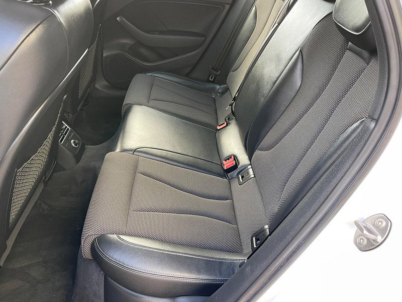 Audi A3 1.6 TDI 30 S line Sportback Euro 6 (s/s) 5dr