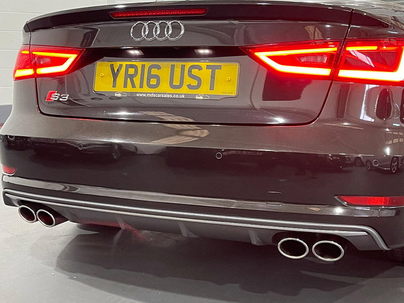 Audi S3 2.0 TFSI Cabriolet S Tronic quattro Euro 6 (s/s) 2dr (Nav)