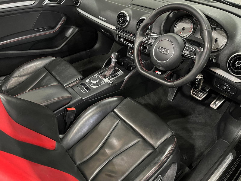Audi S3 2.0 TFSI Cabriolet S Tronic quattro Euro 6 (s/s) 2dr (Nav)