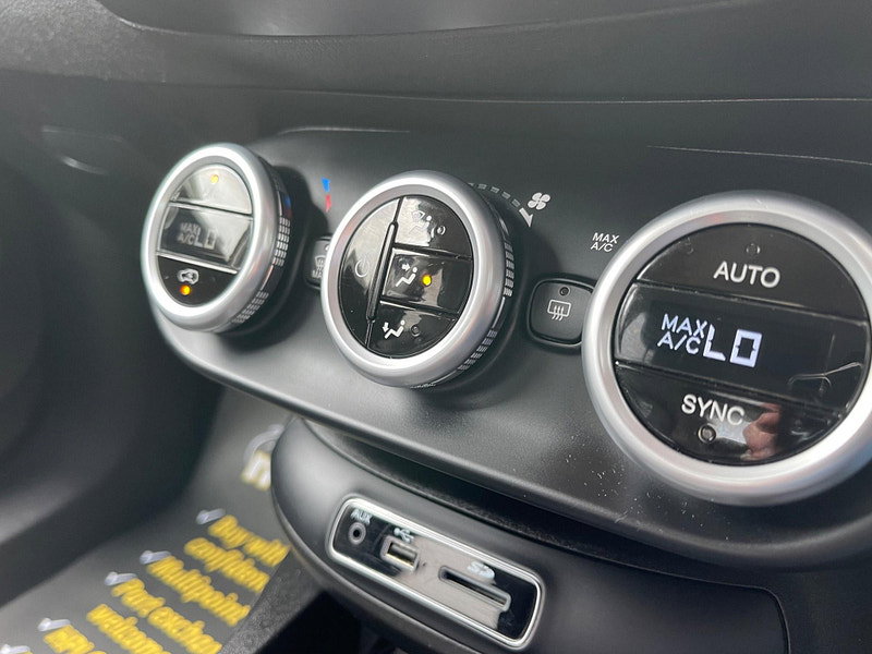 Fiat 500X 1.6 MultiJetII Lounge Euro 6 (s/s) 5dr