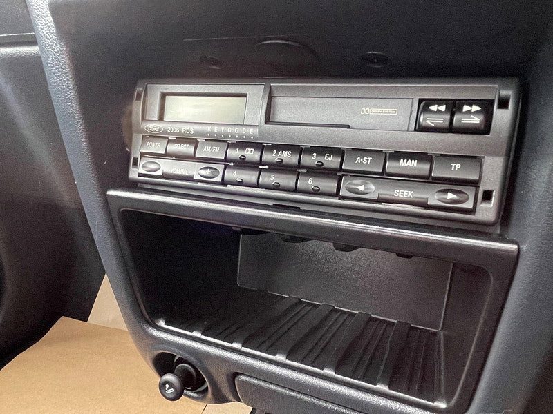 Ford Orion 1.4 LX 4dr