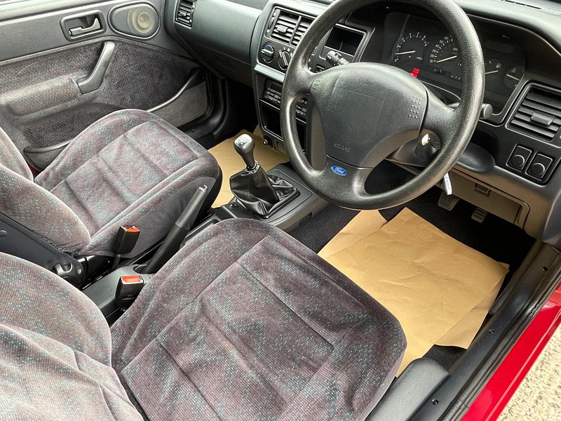 Ford Orion 1.4 LX 4dr
