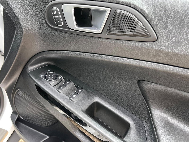 Ford EcoSport 1.0T EcoBoost Titanium Euro 6 (s/s) 5dr