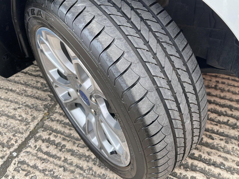 Ford EcoSport 1.0T EcoBoost Titanium Euro 6 (s/s) 5dr