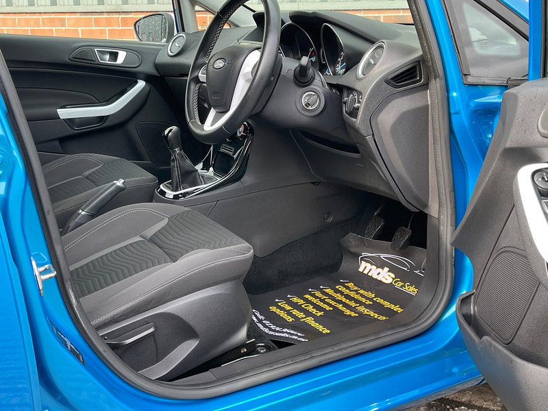 Ford Fiesta 1.25 Zetec Blue Edition Euro 6 5dr