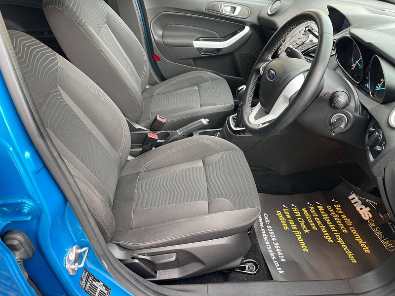 Ford Fiesta 1.25 Zetec Blue Edition Euro 6 5dr