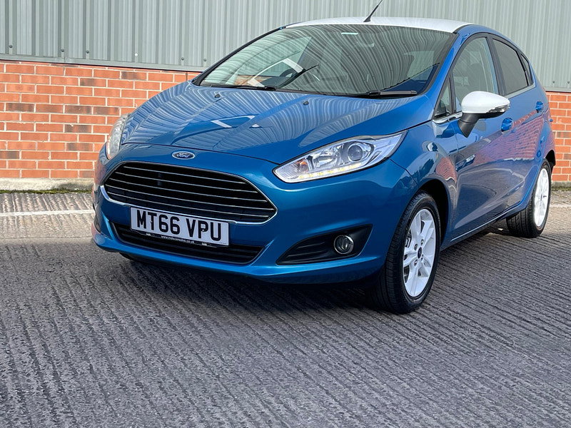 Ford Fiesta 1.25 Zetec Blue Edition Euro 6 5dr