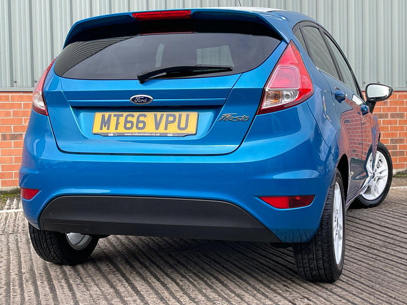 Ford Fiesta 1.25 Zetec Blue Edition Euro 6 5dr