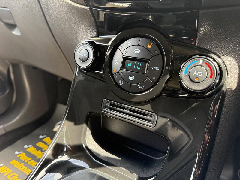 Ford Fiesta 1.6 Titanium Powershift Euro 5 5dr