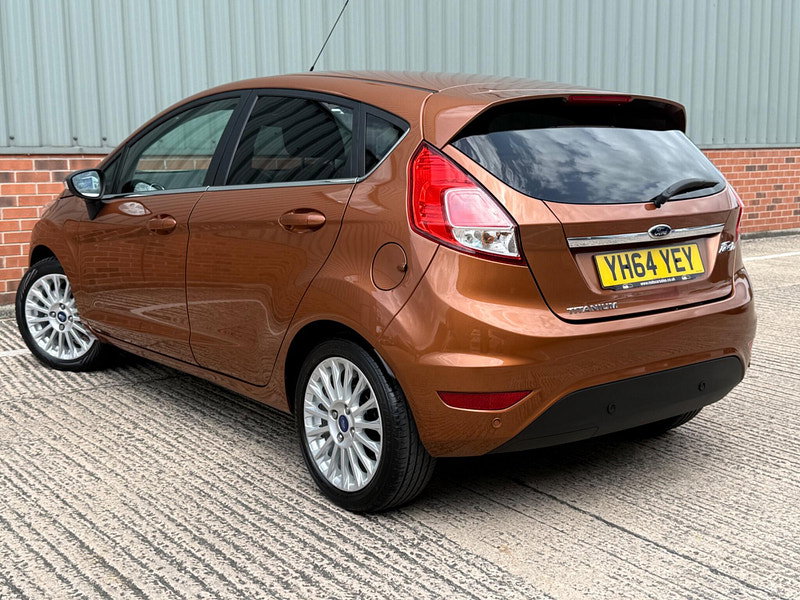 Ford Fiesta 1.6 Titanium Powershift Euro 5 5dr