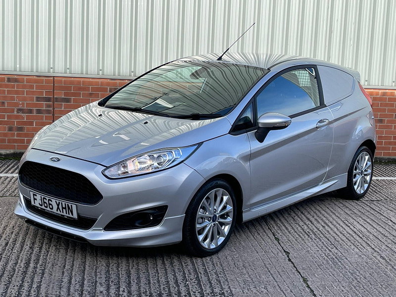 Ford Fiesta Van 1.5 TDCi Sport Panel Van 3dr