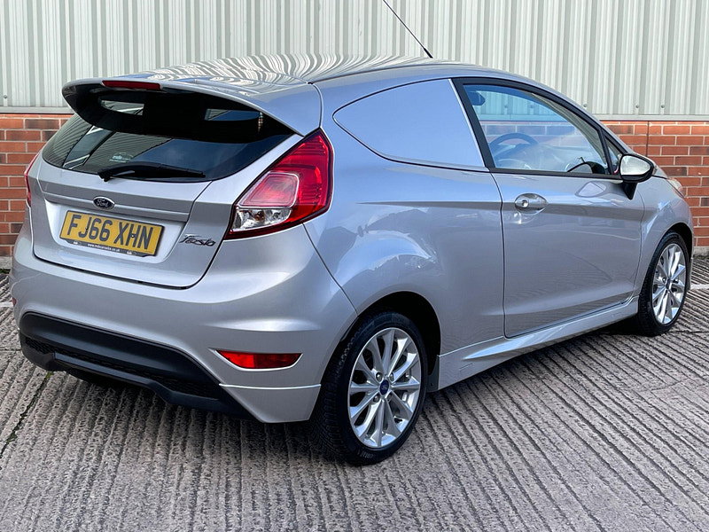 Ford Fiesta Van 1.5 TDCi Sport Panel Van 3dr
