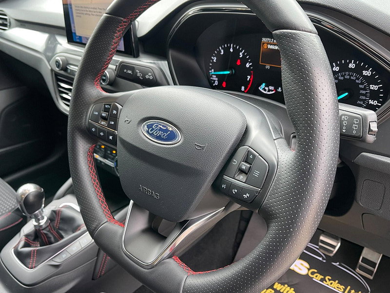 Ford Focus 1.5T EcoBoost ST-Line X Euro 6 (s/s) 5dr