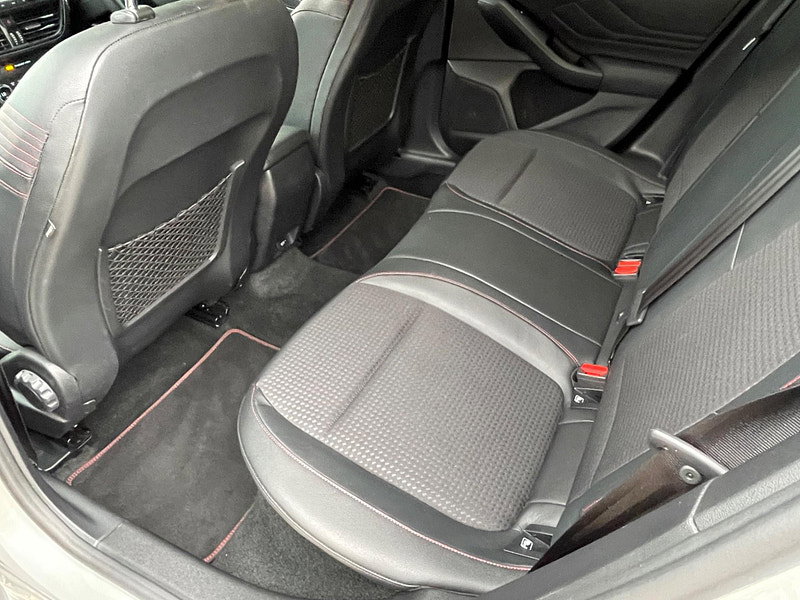 Ford Focus 1.5T EcoBoost ST-Line X Euro 6 (s/s) 5dr