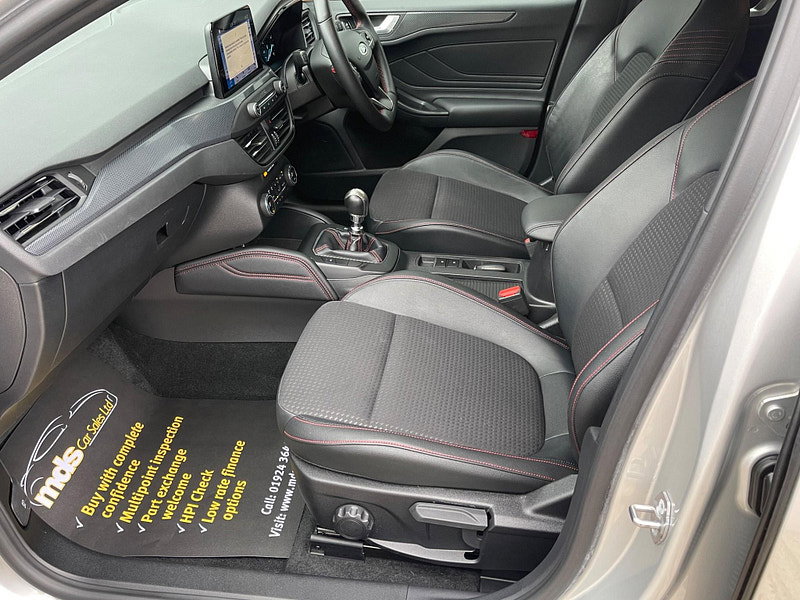 Ford Focus 1.5T EcoBoost ST-Line X Euro 6 (s/s) 5dr