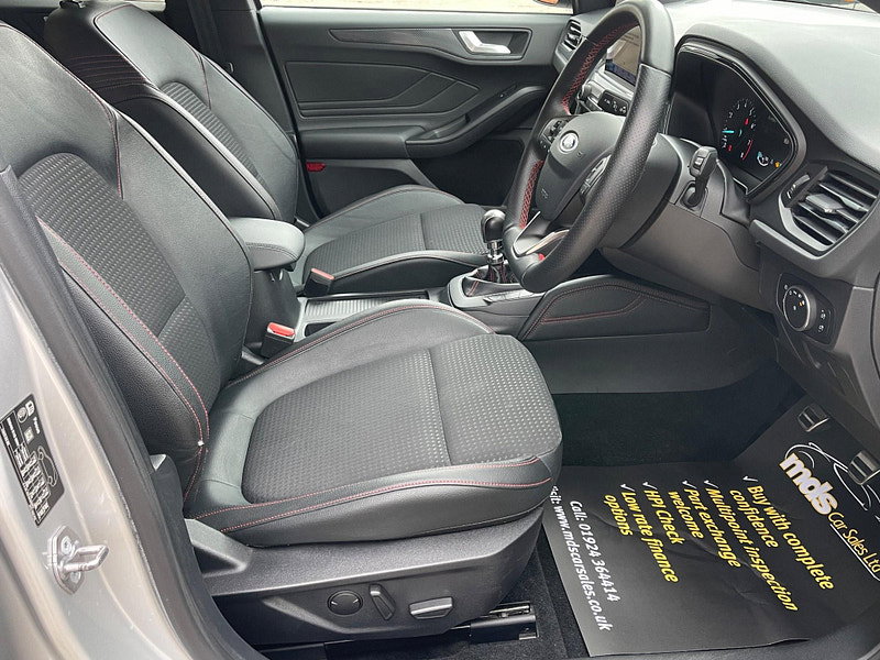 Ford Focus 1.5T EcoBoost ST-Line X Euro 6 (s/s) 5dr