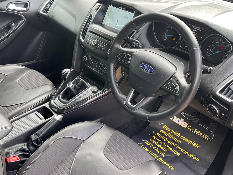 Ford Focus 1.0T EcoBoost Titanium X Euro 6 (s/s) 5dr