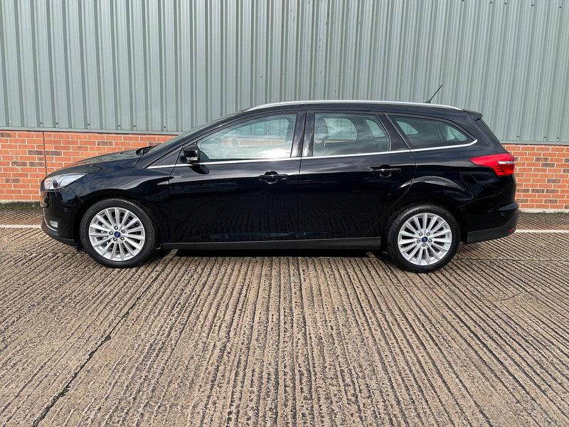 Ford Focus 1.0T EcoBoost Titanium X Euro 6 (s/s) 5dr