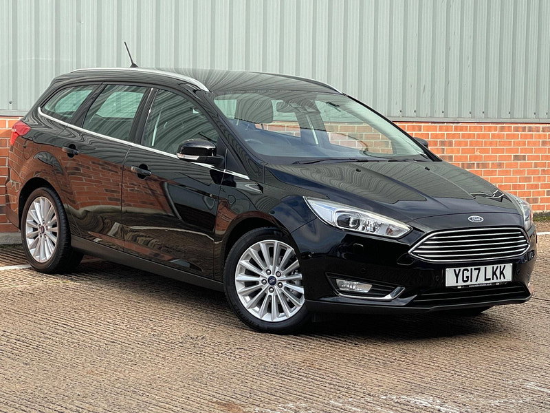 Ford Focus 1.0T EcoBoost Titanium X Euro 6 (s/s) 5dr