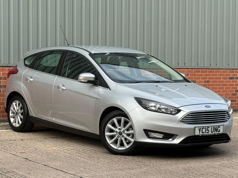 Ford Focus 1.0T EcoBoost Titanium Euro 6 (s/s) 5dr