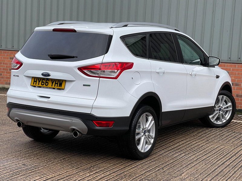 Ford Kuga 1.5T EcoBoost Titanium Auto AWD Euro 6 (s/s) 5dr