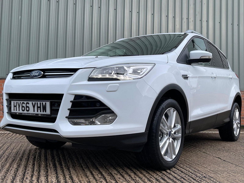 Ford Kuga 1.5T EcoBoost Titanium Auto AWD Euro 6 (s/s) 5dr