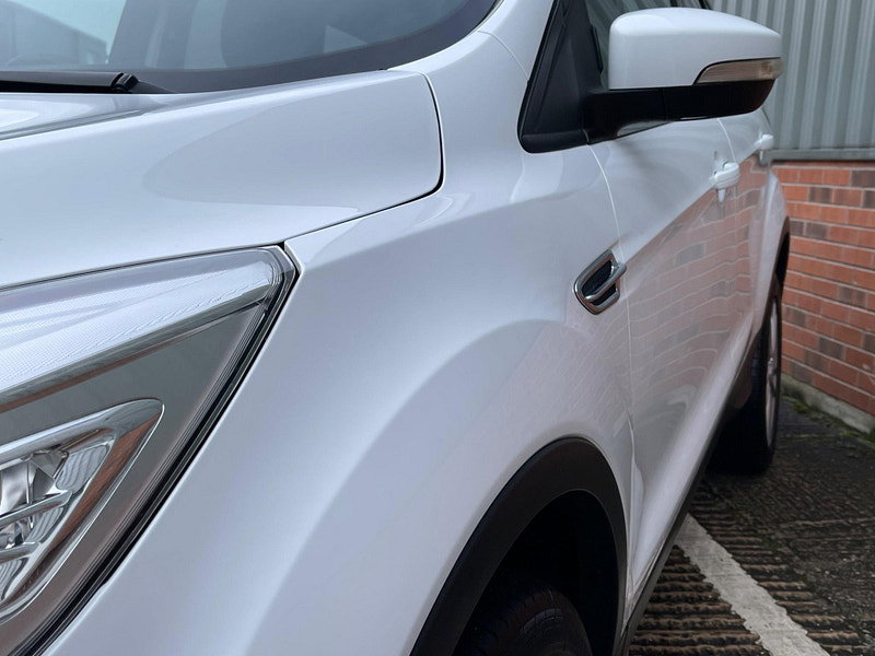 Ford Kuga 1.5T EcoBoost Titanium Auto AWD Euro 6 (s/s) 5dr