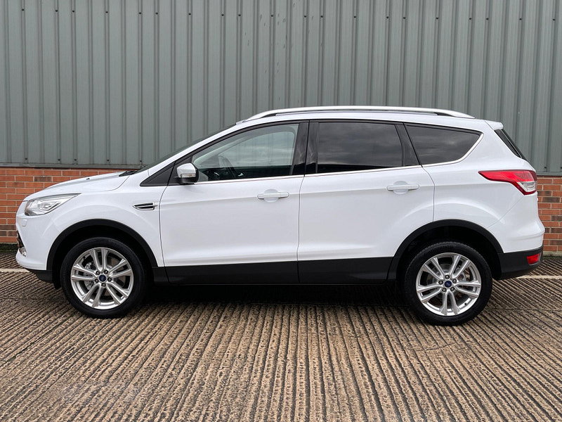 Ford Kuga 1.5T EcoBoost Titanium Auto AWD Euro 6 (s/s) 5dr