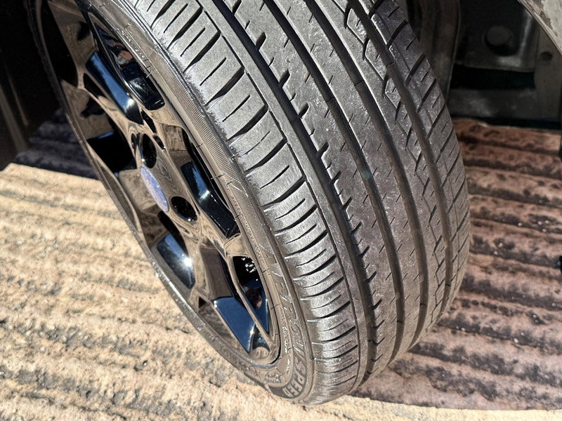 Ford Ka 1.2 Zetec Black Edition Euro 6 (s/s) 3dr