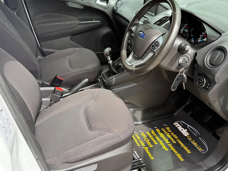 Ford Transit Courier 1.0 EcoBoost Limited L1 Euro 6 5dr