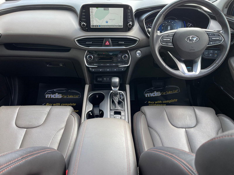 Hyundai Santa Fe 2.2 CRDi Premium SE Auto 4WD Euro 6 (s/s) 5dr 7 Seat