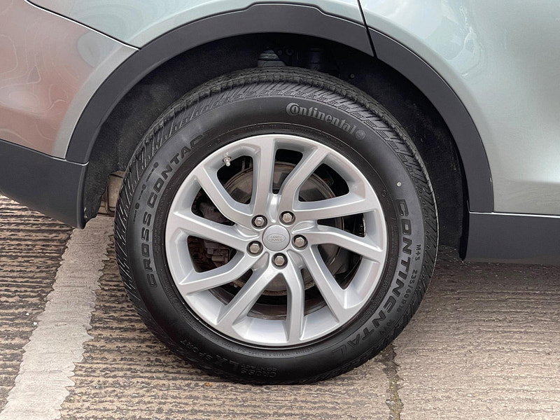 Land Rover Discovery Sport 2.0 TD4 SE Tech 4WD Euro 6 (s/s) 5dr