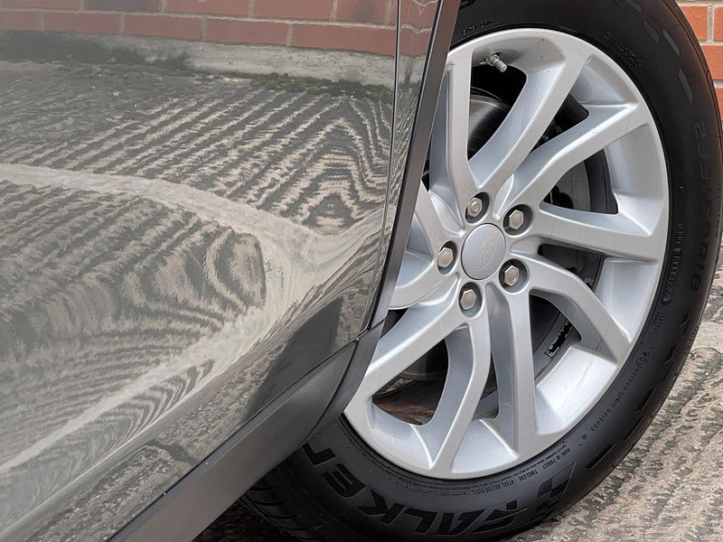 Land Rover Discovery Sport 2.0 TD4 SE Tech 4WD Euro 6 (s/s) 5dr