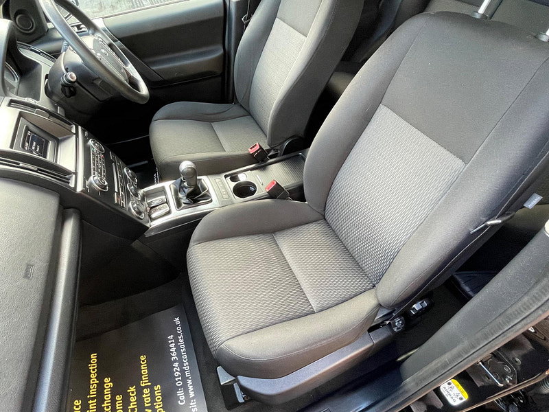 Land Rover Freelander 2 2.2 TD4 Black and White 4WD Euro 5 (s/s) 5dr