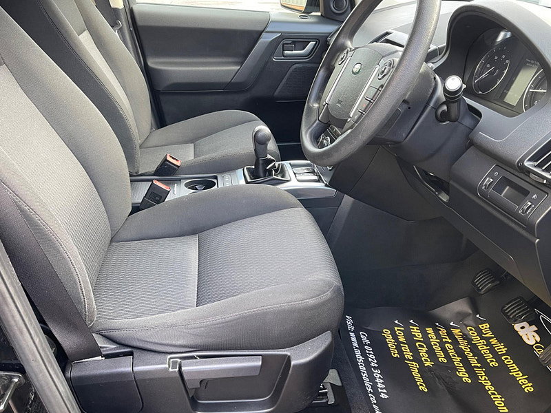 Land Rover Freelander 2 2.2 TD4 Black and White 4WD Euro 5 (s/s) 5dr