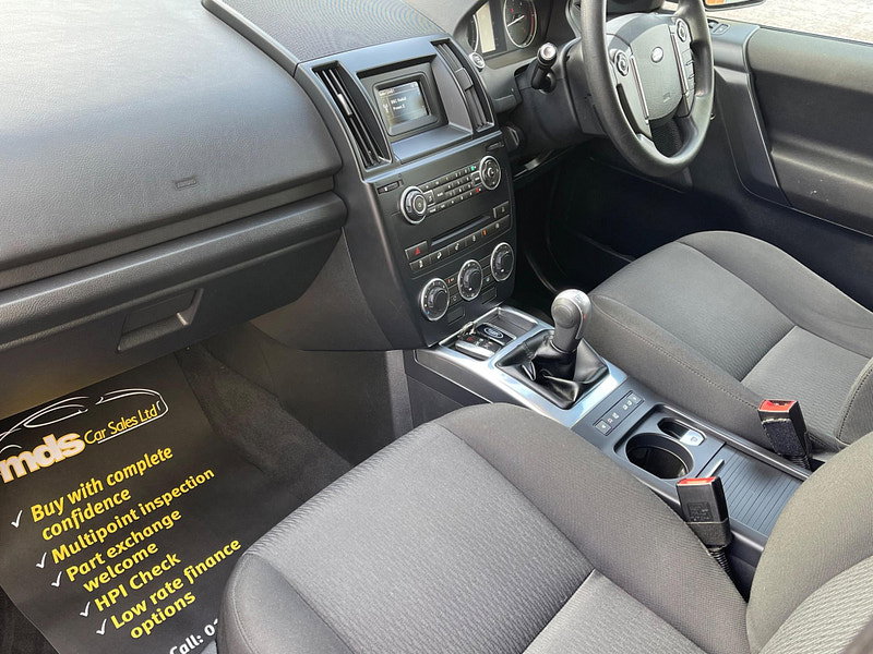 Land Rover Freelander 2 2.2 TD4 Black and White 4WD Euro 5 (s/s) 5dr