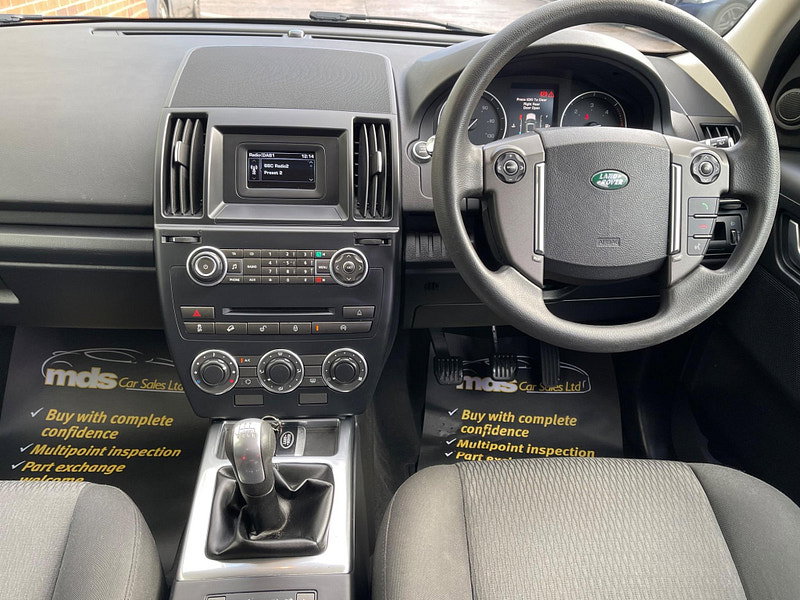 Land Rover Freelander 2 2.2 TD4 Black and White 4WD Euro 5 (s/s) 5dr