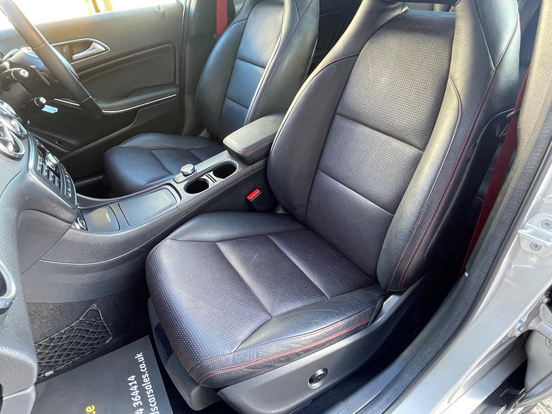 Mercedes-Benz GLA 2.0 GLA250 AMG Line 7G-DCT 4MATIC Euro 6 (s/s) 5dr