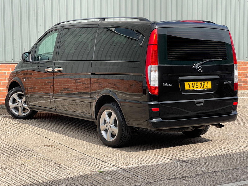 Mercedes-Benz Vito Dualiner Sport Crew Van