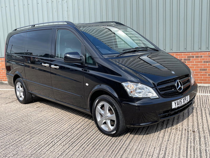 Mercedes-Benz Vito Dualiner Sport Crew Van