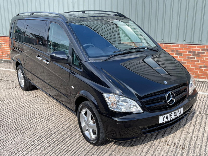 Mercedes-Benz Vito Dualiner Sport Crew Van