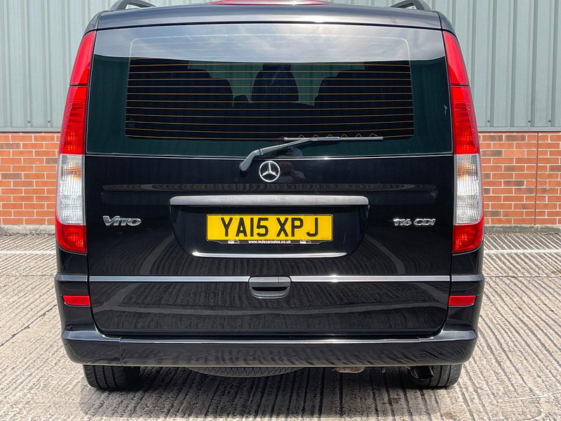 Mercedes-Benz Vito Dualiner Sport Crew Van