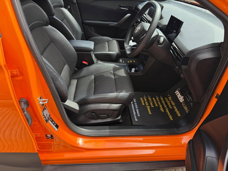 MG Mg4 64kWh Trophy Long Range Auto 5dr