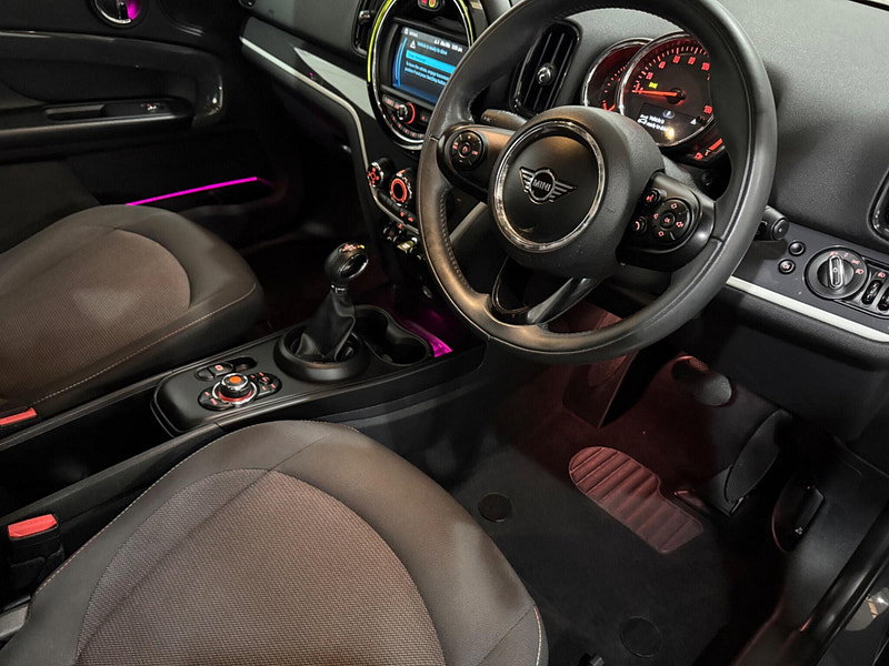MINI Countryman 1.5 7.6kWh Cooper SE Auto ALL4 Euro 6 (s/s) 5dr