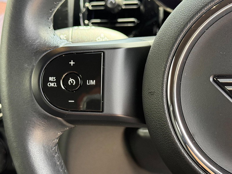 MINI Electric hatch Cooper SE 32.6kWh Level 2 Auto 3dr