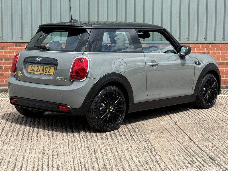 MINI Electric hatch Cooper SE 32.6kWh Level 2 Auto 3dr