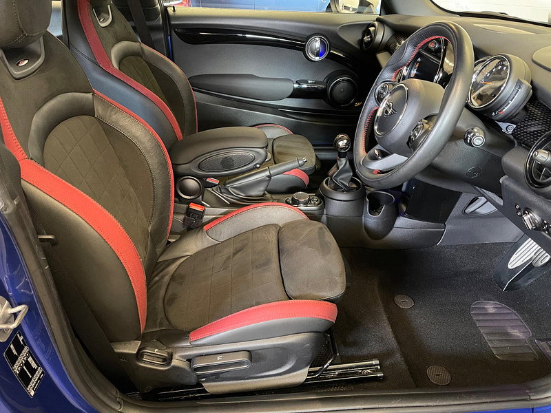 MINI Hatch 2.0 Cooper S Sport Euro 6 (s/s) 3dr