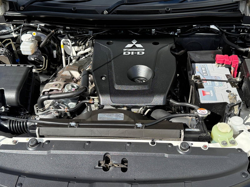 Mitsubishi Shogun Sport 2.4D 4 Auto 4WD Euro 6 5dr